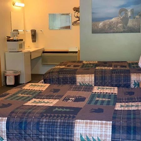 Spring Creek Inn Hill City Ngoại thất bức ảnh